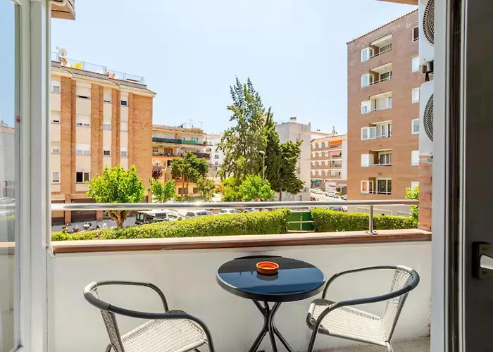 Appartamento Con Piscina Cerca De Playa De Fenals *